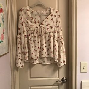 Altar’d state flower flowy top